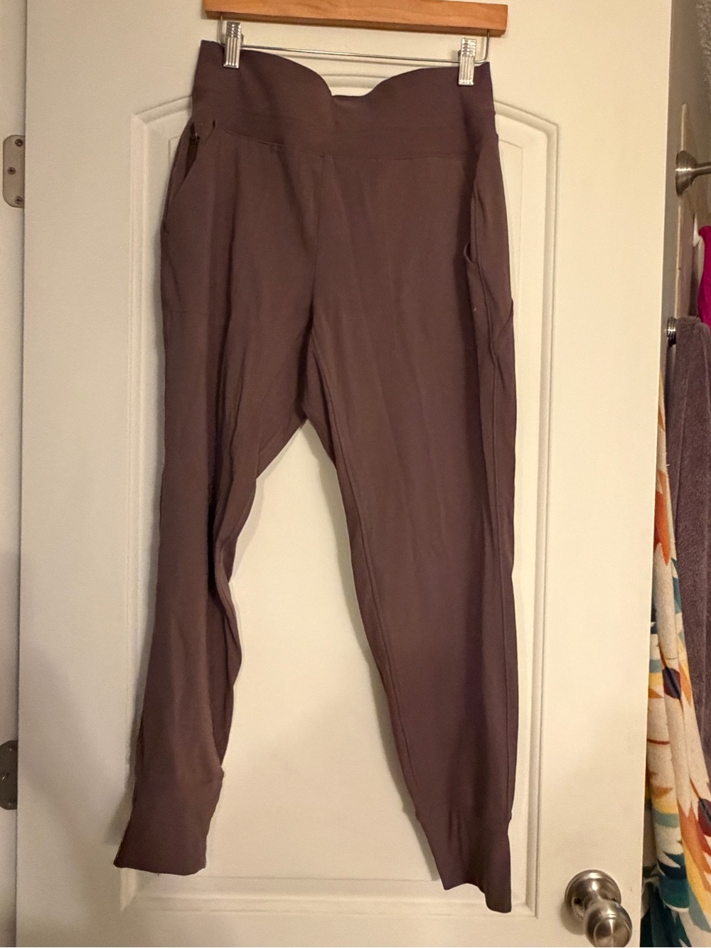 Athleta Venice joggers